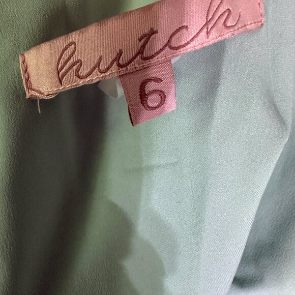 Hutch Amara Gown - Picture 5 of 5